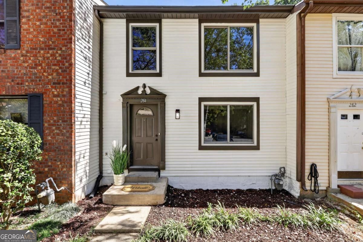 Front exterior · 284 Roswell Commons Circle